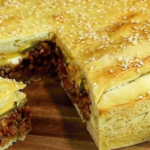 pastel de hamburguesa con queso