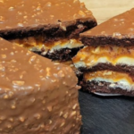 Irresistible pastel de Snickers
