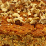 Horneado de avena y kéfir con zanahorias, manzanas y nueces