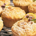 Muffins de calabacín y limón con crumble de tomillo y azúcar moreno